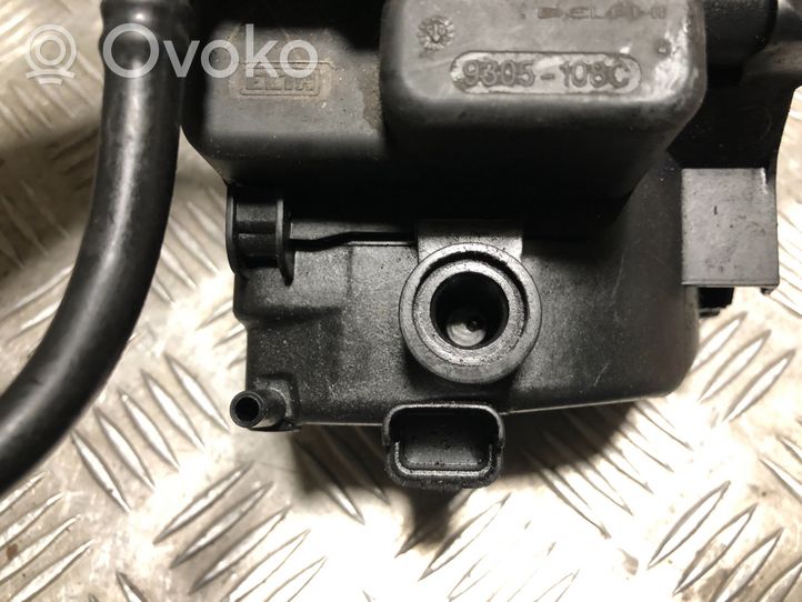 Volvo V50 Filtre à carburant 9305108C