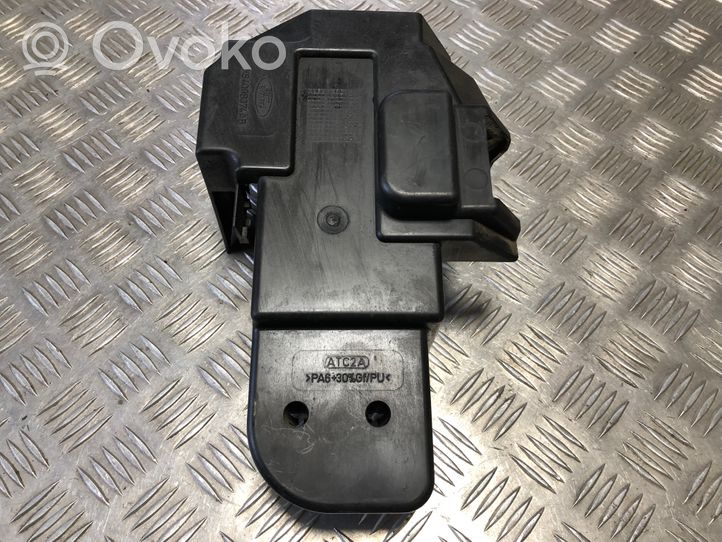 Ford Focus Altra parte del vano motore XS4Q9B374AB