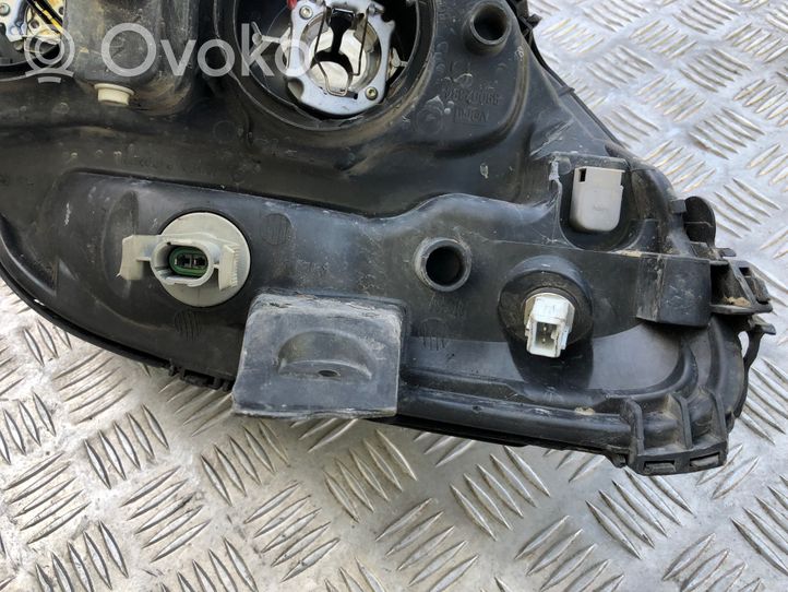 Renault Scenic I Phare frontale 7700432098