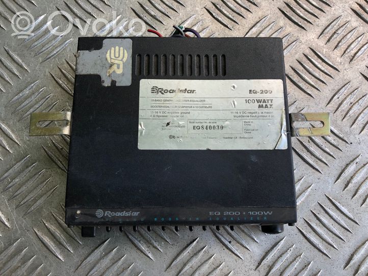 Renault 21 Wzmacniacz audio EQ840030