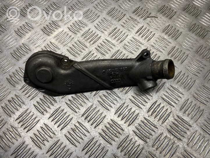 Audi A6 S6 C5 4B Boîtier de thermostat / thermostat 059121121D