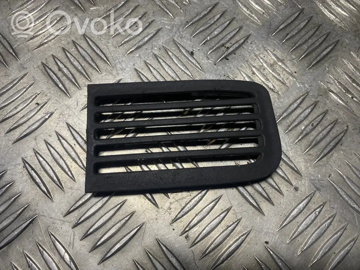 Volvo 850 Grille inférieure de pare-chocs avant 9151306