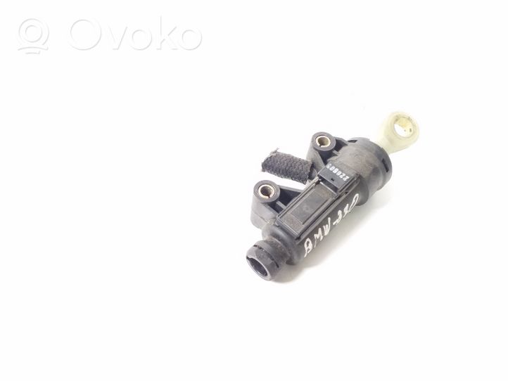 BMW 3 E90 E91 Główny cylinder sprzęgła 6758822