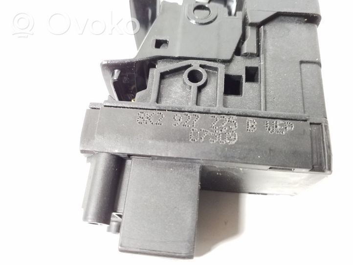 Audi A4 S4 B8 8K Interruttore del freno di stazionamento/freno a mano 8K2927225