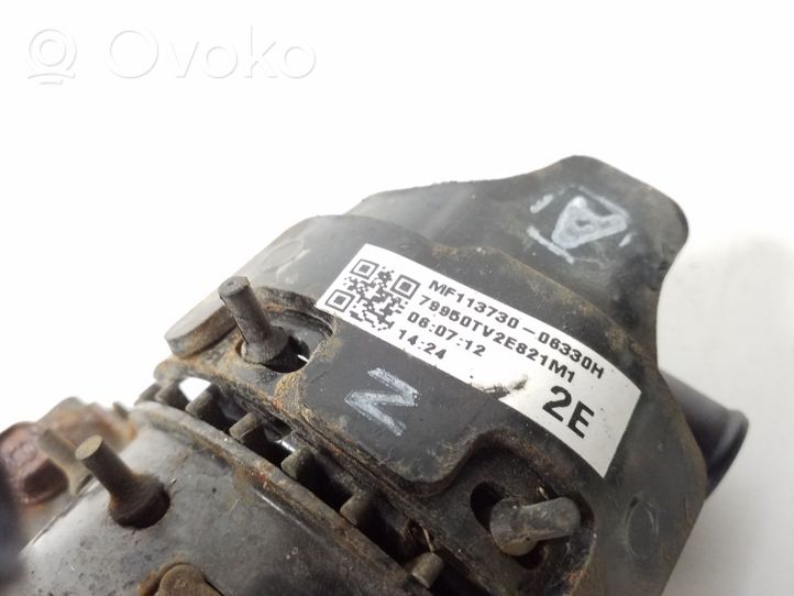 Honda Civic IX Pompe à eau de liquide de refroidissement 79950TV2E821M1