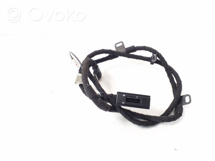 Mercedes-Benz S W221 Telar de cableado del sistema de sonido A2218206215