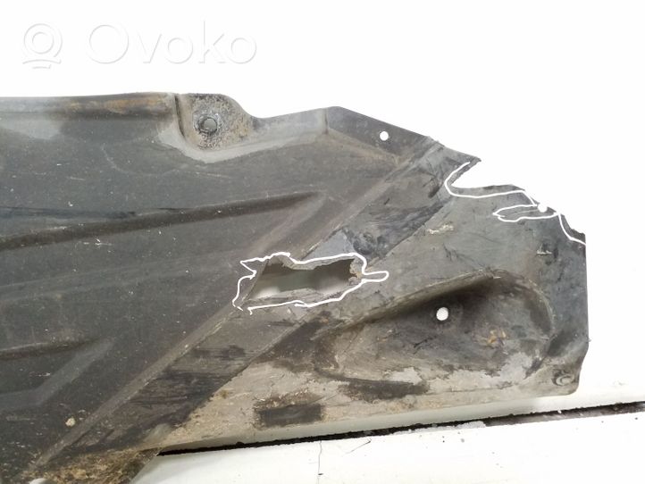 Mercedes-Benz SLK R172 Protection inférieure latérale A1726190038