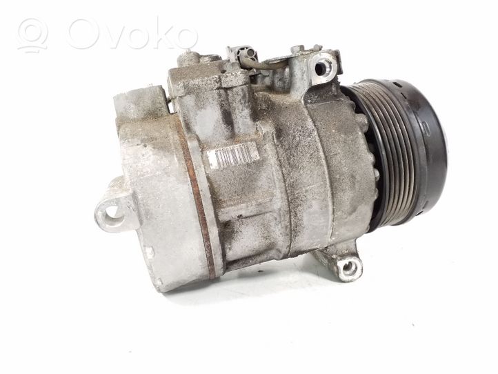 Mercedes-Benz SLK R172 Ilmastointilaitteen kompressorin pumppu (A/C) A0008302700