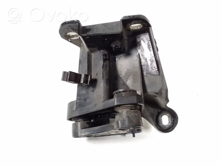 Mercedes-Benz E W212 Support bolc ABS A2124301710