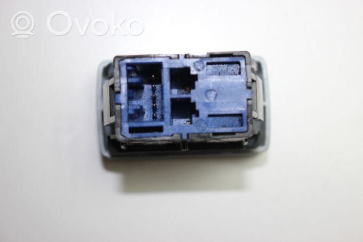 Honda CR-V Interruptor ESP (programa de estabilidad) M48809