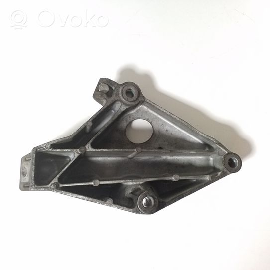 BMW 3 E92 E93 Engine mounting bracket 6775041