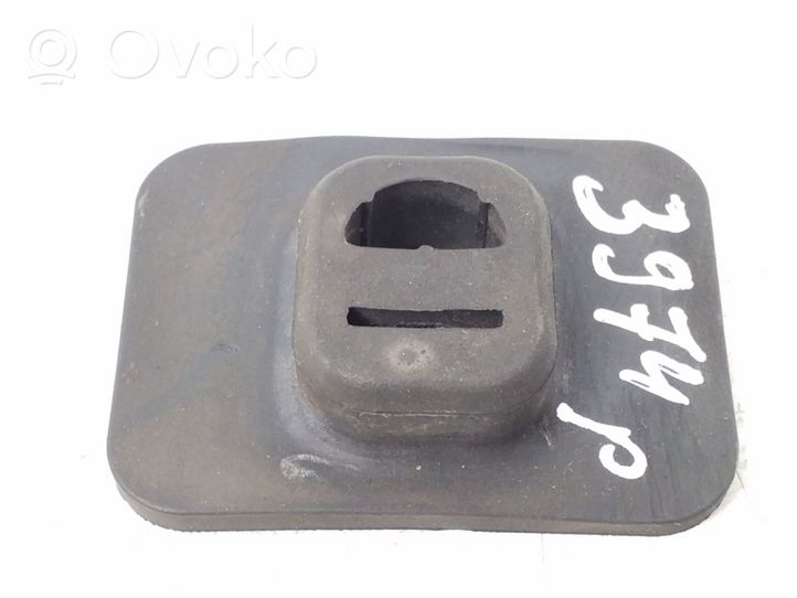 Mercedes-Benz SL R230 Radiator mount bracket A2205040012