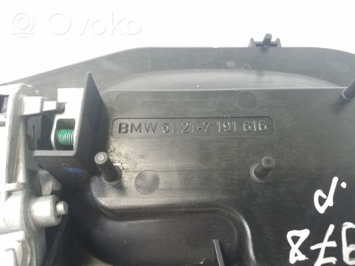 BMW X3 E83 Rankena atidarymo išorinė 51217191616