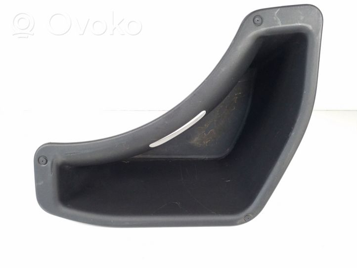 Jeep Grand Cherokee Altro elemento di rivestimento bagagliaio/baule 68184085AA