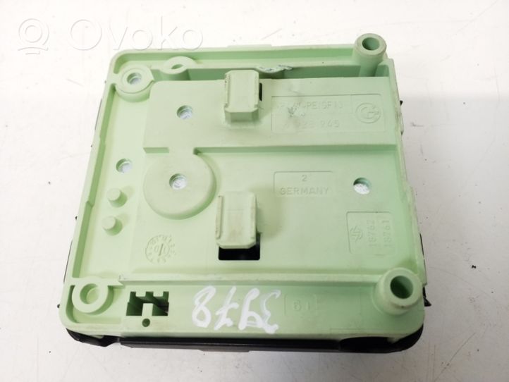 BMW X3 E83 Fuse module 6928945