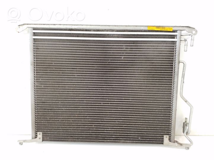 Mercedes-Benz SL R230 Radiateur condenseur de climatisation A2205001054