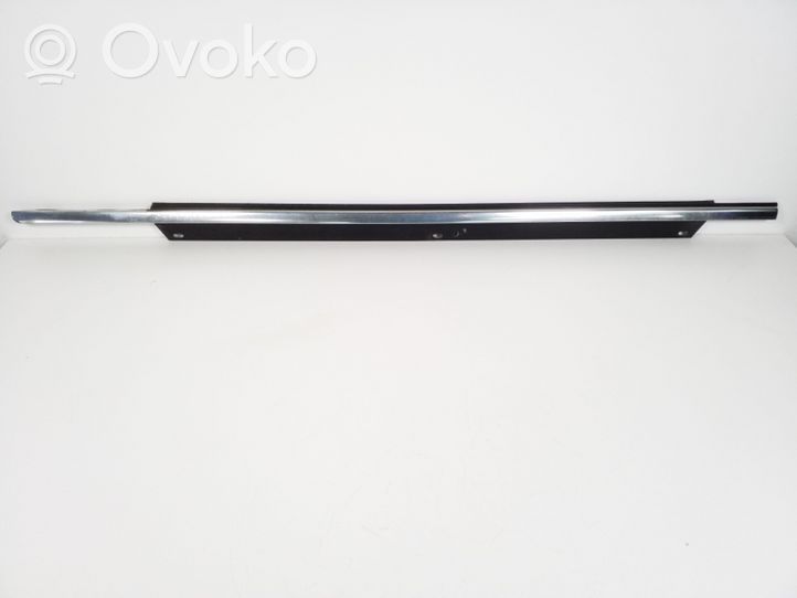 Audi Q7 4L Front door glass trim molding 4L0853283A