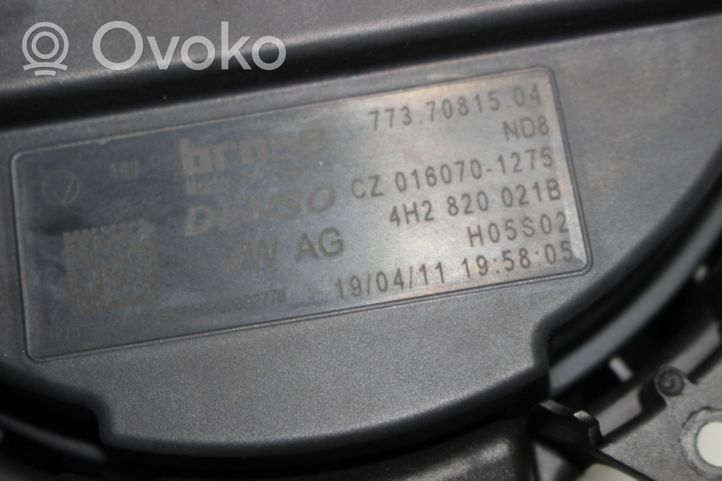Audi A7 S7 4G Oro kondicionieriaus oro srauto sklendės varikliukas 4H2820021B