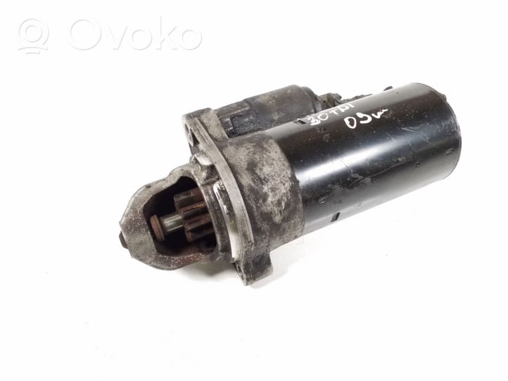 Volkswagen Phaeton Starter motor 059911024D