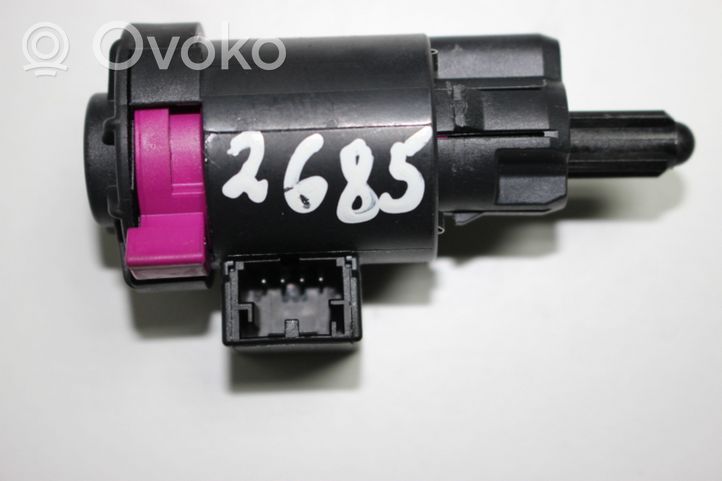 Audi A4 S4 B8 8K Brake pedal sensor switch 4F0945459B