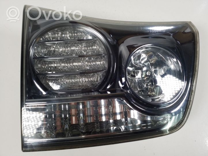 Lexus RX 330 - 350 - 400H Lampy tylnej klapy bagażnika 