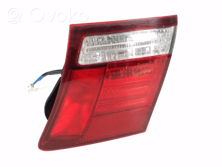 Lexus LS 460 - 600H Lampy tylnej klapy bagażnika 8158150170