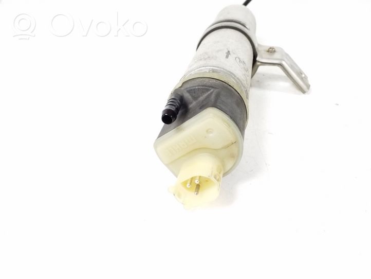 BMW 1 E82 E88 Fuel filter housing 7811227