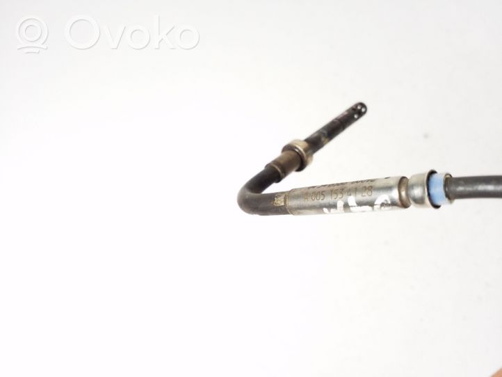 Mercedes-Benz S W220 Sensor de temperatura del escape A0051534128