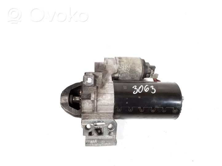 BMW 1 E82 E88 Starter motor 8570383