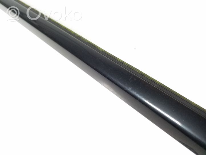 BMW 5 GT F07 Rivestimento modanatura del vetro della portiera anteriore 