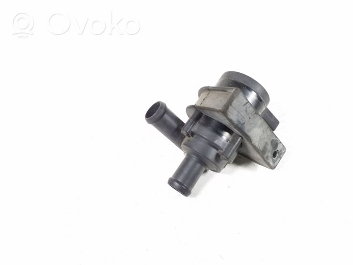 Audi A1 Pompe à eau de liquide de refroidissement 1K0965561F