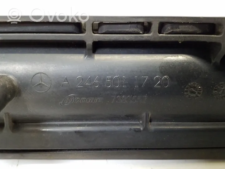 Mercedes-Benz GLA W156 Staffa di montaggio del radiatore A2465011720