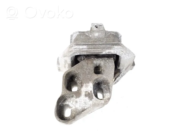 Mercedes-Benz B W246 W242 Gearbox mount A2462400217