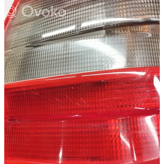 Mercedes-Benz C AMG W202 Lampa tylna 2028200964