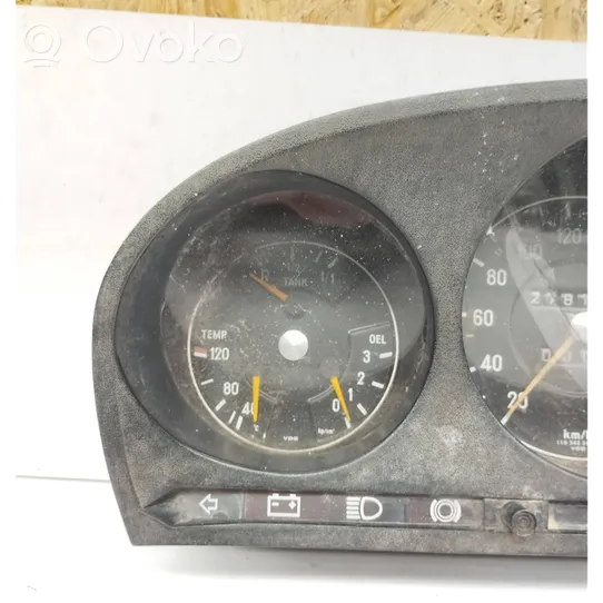 Mercedes-Benz S W116 Compteur de vitesse tableau de bord 1165420101