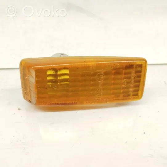 Mercedes-Benz E W124 Front fender indicator light 1248200021