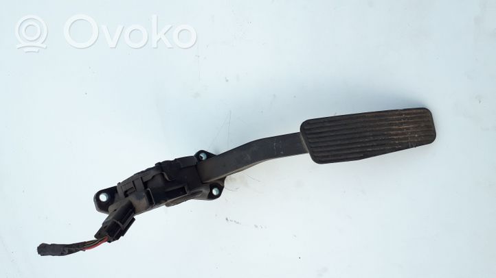 Chrysler Town & Country V Accelerator throttle pedal 05281225AA