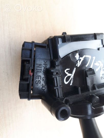 Opel Agila B Wiper control stalk 4711067