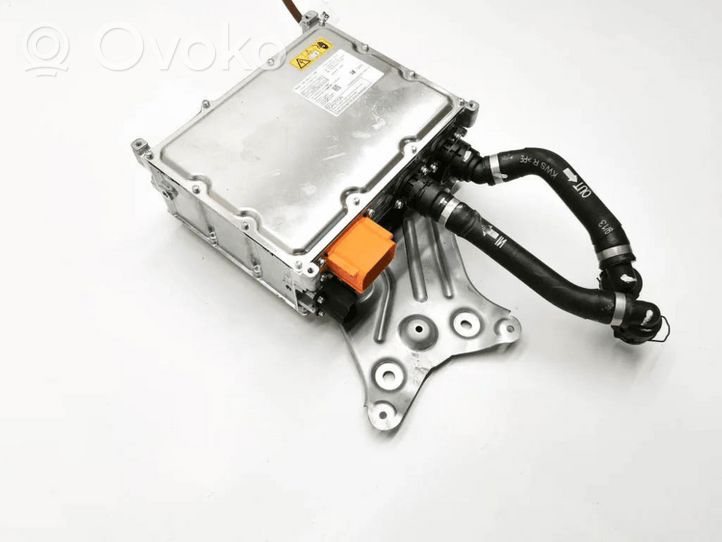 Mercedes-Benz EQC Convertisseur / inversion de tension inverseur A0009006520