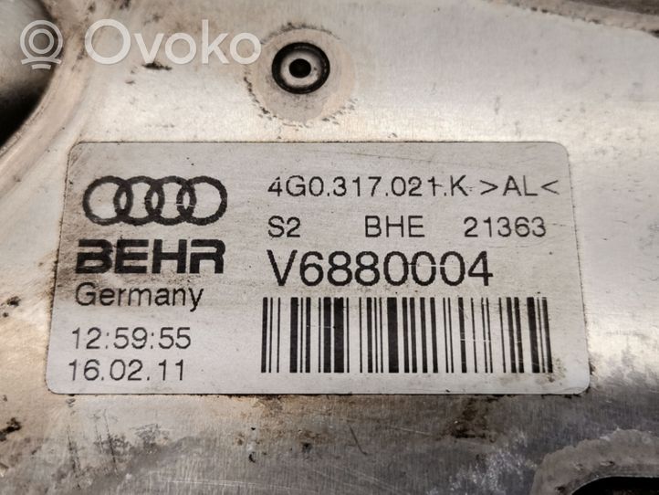 Audi A7 S7 4G Öljynsuodattimen kannake 4G0317021K
