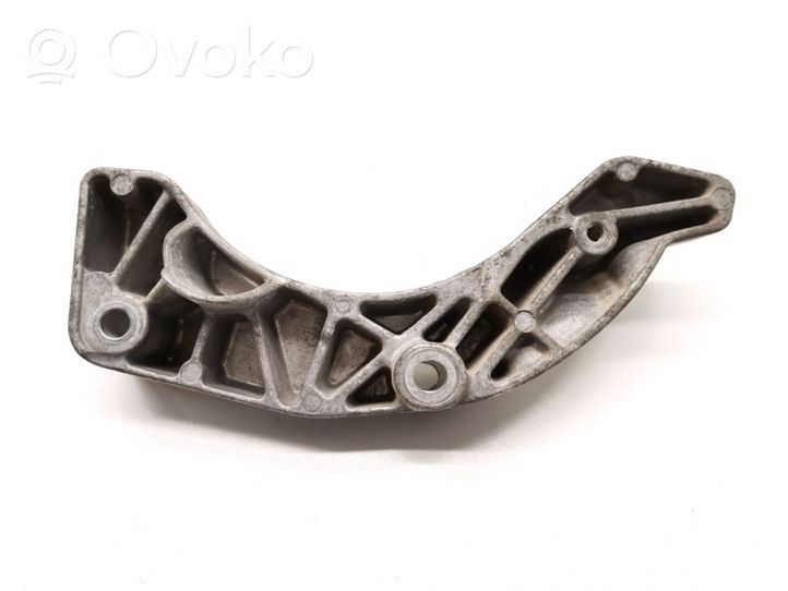 Volvo S60 Kita variklio detalė 31401869