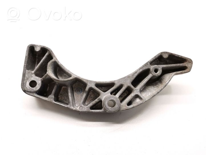 Volvo S60 Kita variklio detalė 31401869