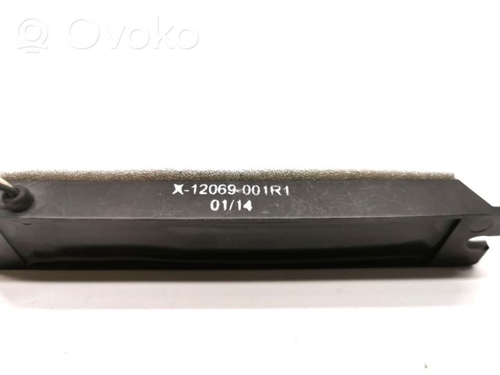 Tesla Model S Antenna GPS X12069001R1