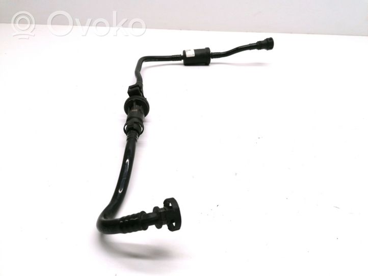 BMW 2 F45 Sfiato/tubo di sfiato/tubo flessibile 7621174