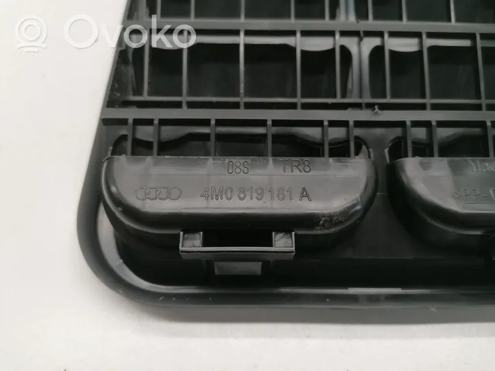 Audi e-tron Grill / Wlot powietrza błotnika przedniego 4M0819181A