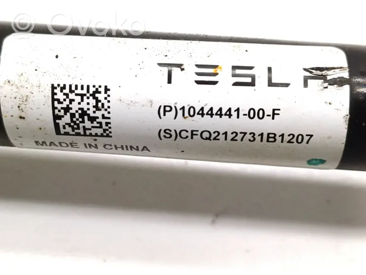 Tesla Model 3 Górny wahacz tylny 1044441-00-F