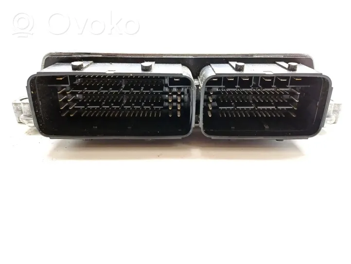 Peugeot 208 Sterownik / Moduł ECU 9832694580