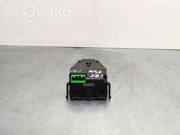 Honda CR-V Kamera szyby przedniej / czołowej 