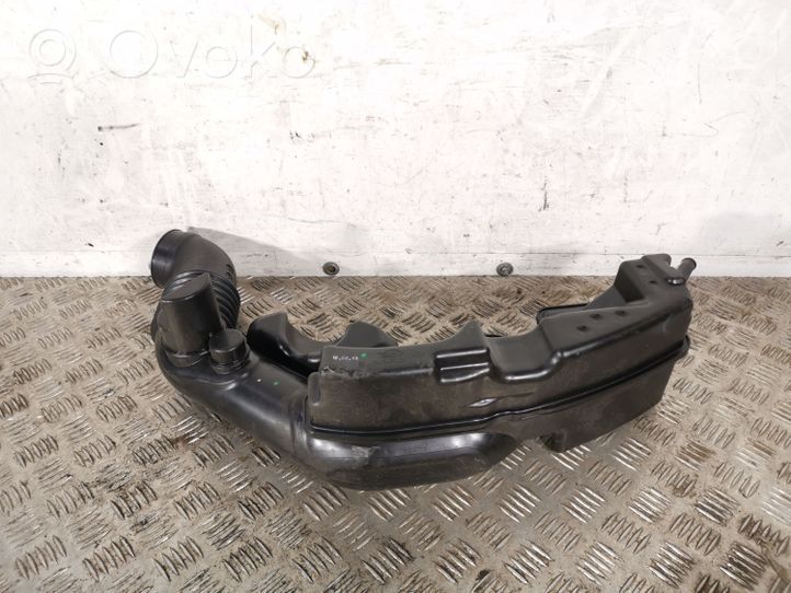 Subaru Outback (BS) Risuonatore di aspirazione 