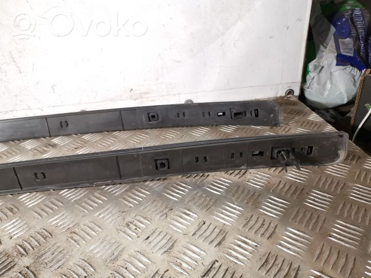 Hyundai Santa Fe Roof bar rail 87287B8500